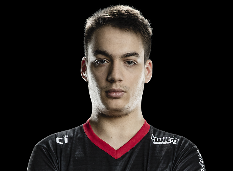 Rúben 'rhuckz' Neves
